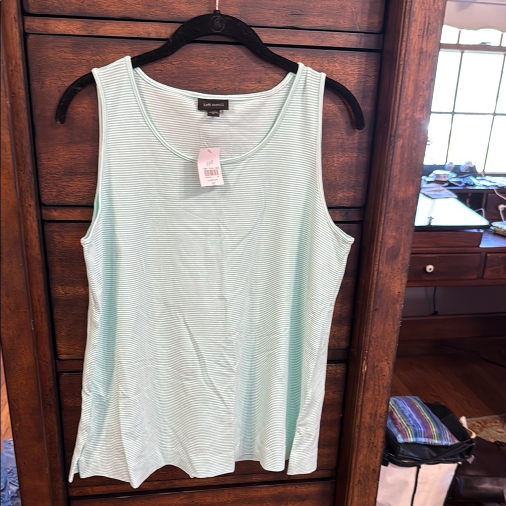 Jones New York Women's Mint Green Tank Top